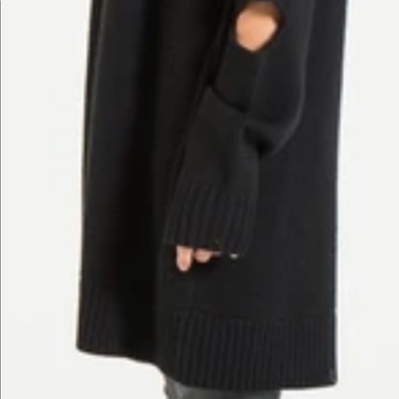 Closeout!▪️N: Philanthropy Bryant Cut Out Oversized Cardigan - Picture 4 of 9